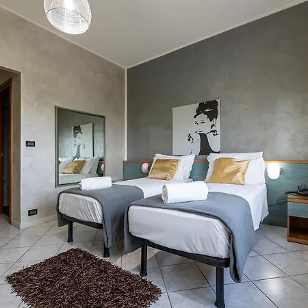 阿拉玛诺皮克洛酒店 3* 格鲁格里亚斯科