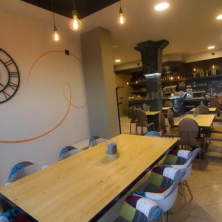 阿拉玛诺皮克洛酒店 3* 格鲁格里亚斯科