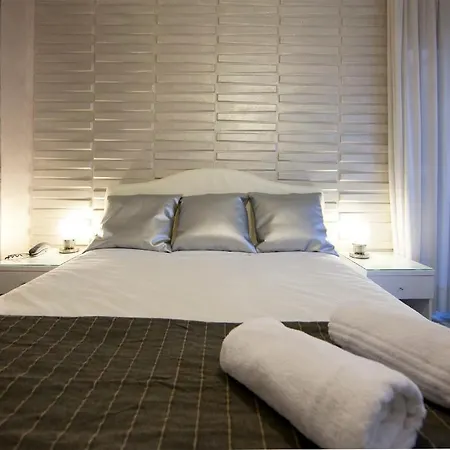 阿拉玛诺皮克洛酒店 3* 格鲁格里亚斯科