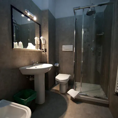 Piccolo Allamano Otel Grugliasco